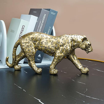 Cheetah Statue