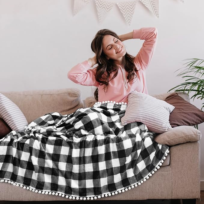 Black White Buffalo Plaid Throw Blanket